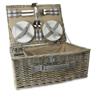 Picnic Baskets and Throws